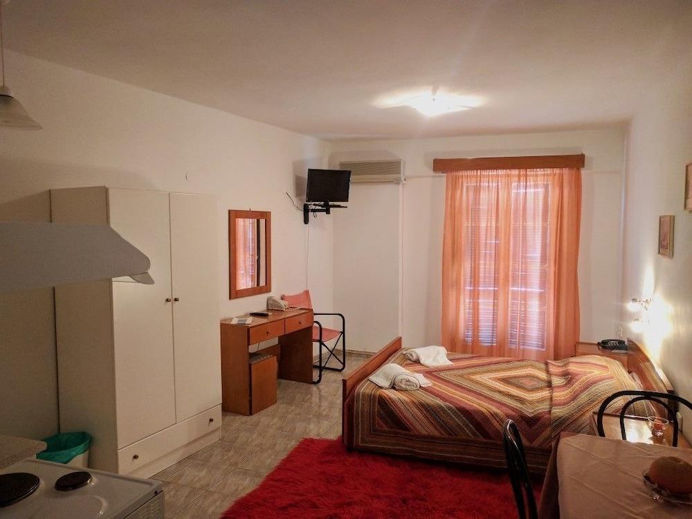 Apollon Studios & Apartments Platanés Esterno foto